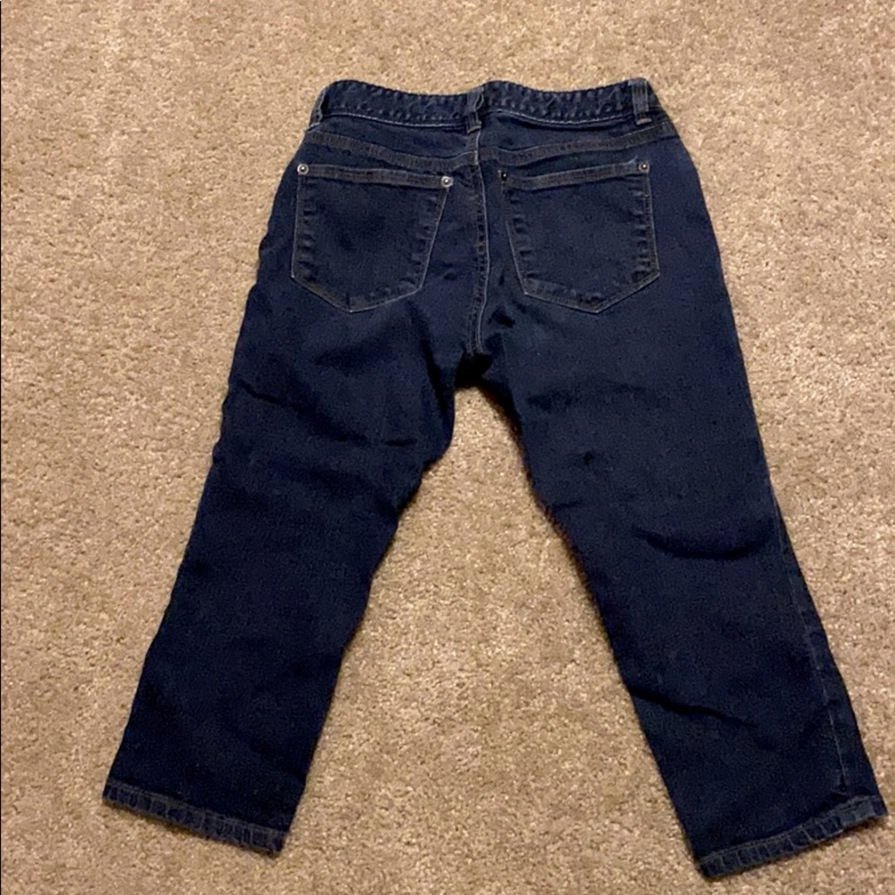 Loft cropped curvy ripped below knee , capris